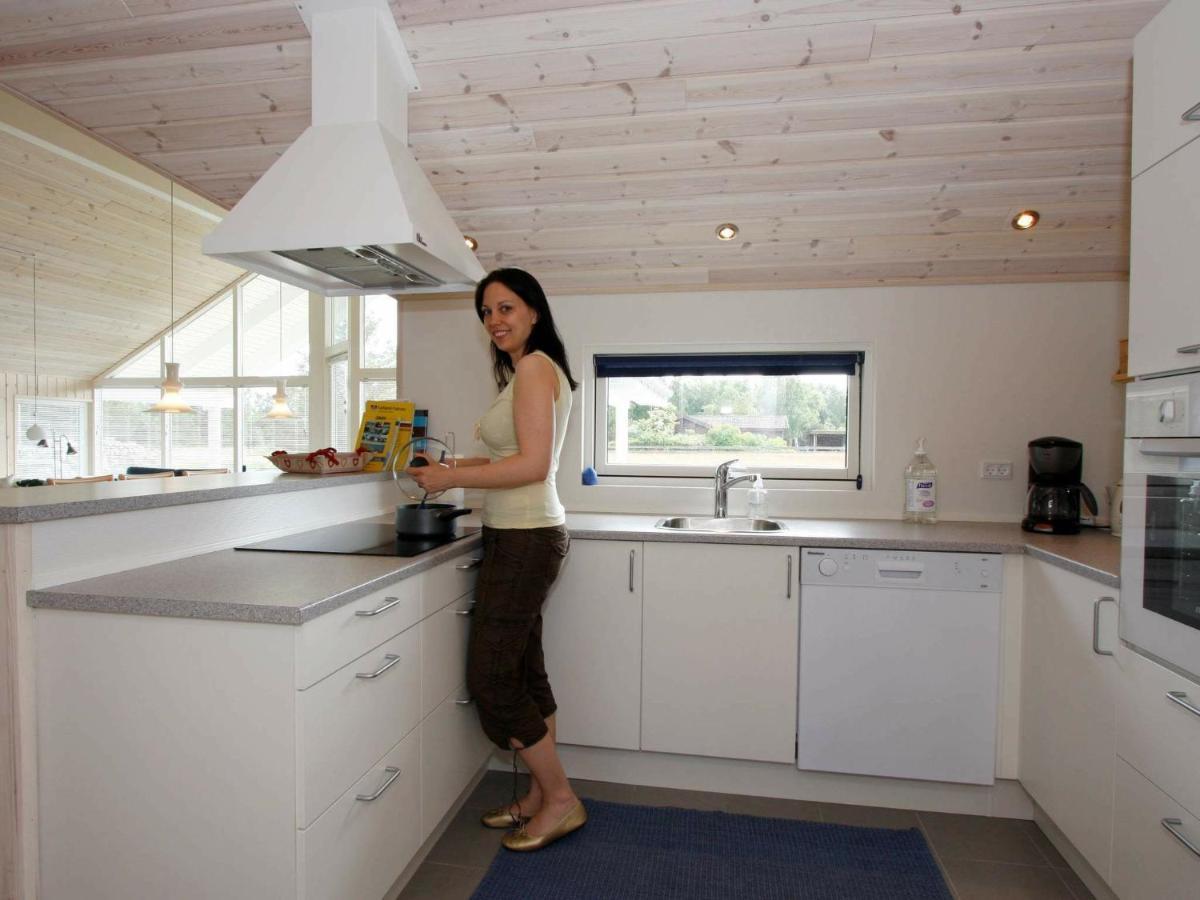 10 Person Holiday Home In R Dby Kramnitse Buitenkant foto
